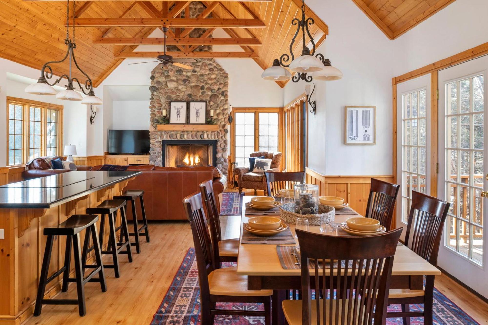 The Lodge, 'North Woods' Style, Boutique Galena Getaway! Zewnętrze zdjęcie